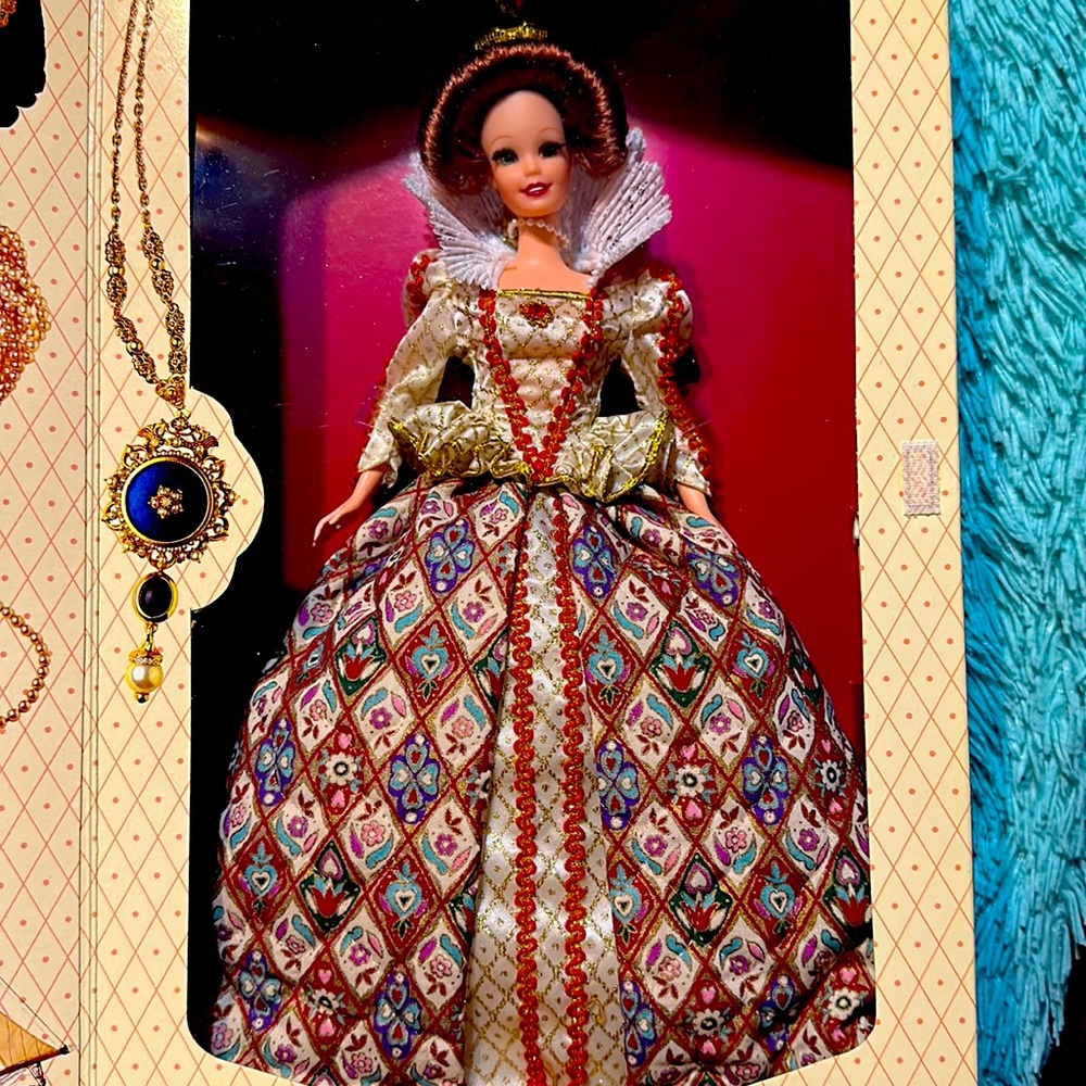 Elizabethan Queen Barbie